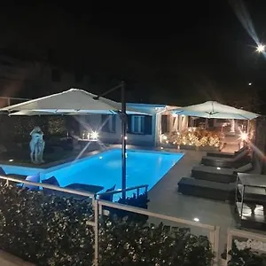 Bed & Breakfast Foresterie Lombarde Ambra, Limbiate