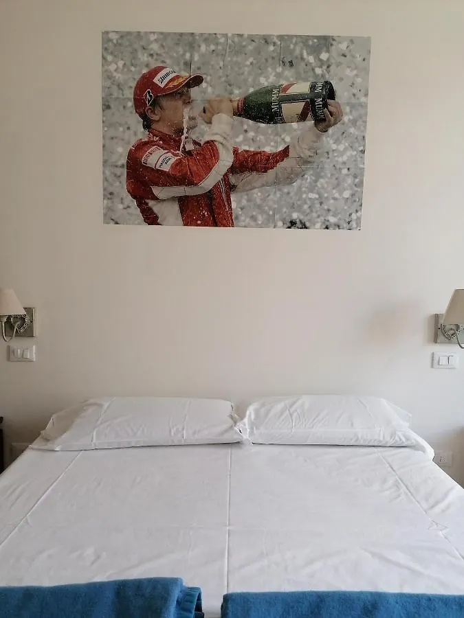 Pensión Hotel Ferrari Formula 1 Orio al Serio